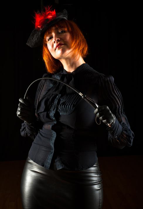 London-Mistress-Helle